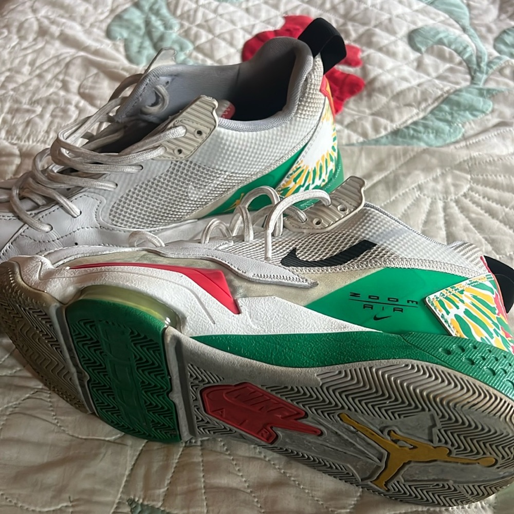 Jordan Zoom 92’s
